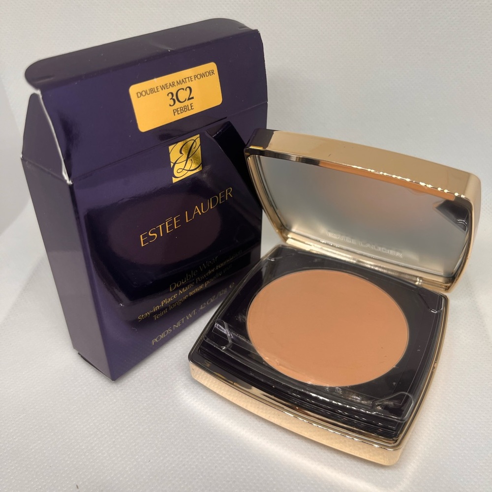 New 3C2 pebble ESTEE LAUDER Double Wear Stay in Place powder